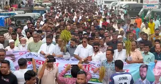 ফেনীর-১ আসনে খালেদা জিয়াকে মনোনয়ন দেয়ায় বিএনপির আনন্দ মিছিলে জনস্রোত